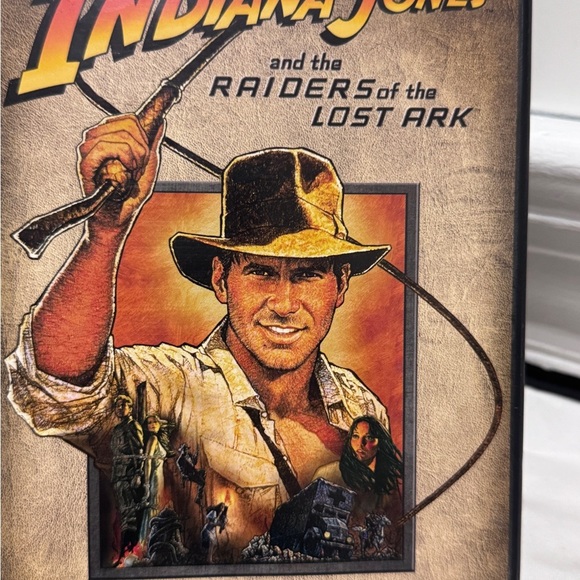 ✨HOST PICK✨ 🎬 Vintage 2000 Indiana Jones DVD Movie Complete Collection - Picture 12 of 15